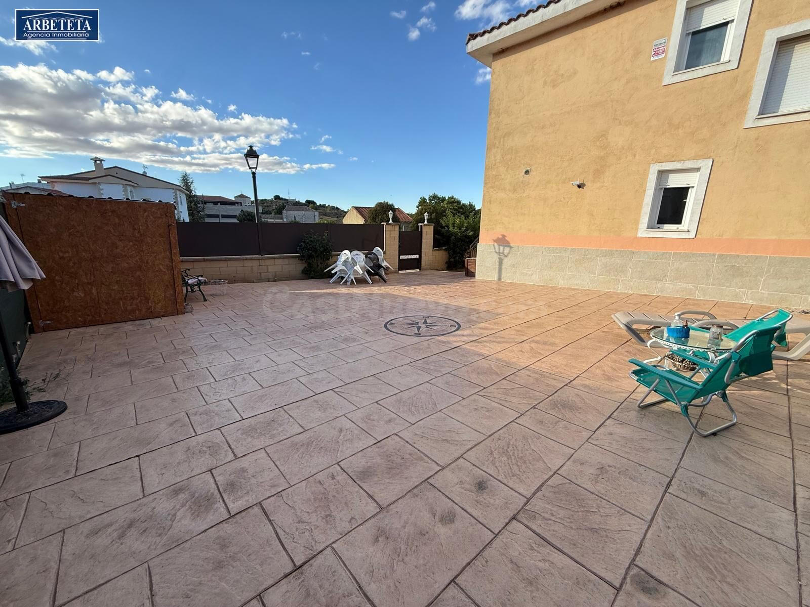 INMOBILIARIA ARBETETA VENDE CASA INDEPENDIENTE EN YEBES - foto 3