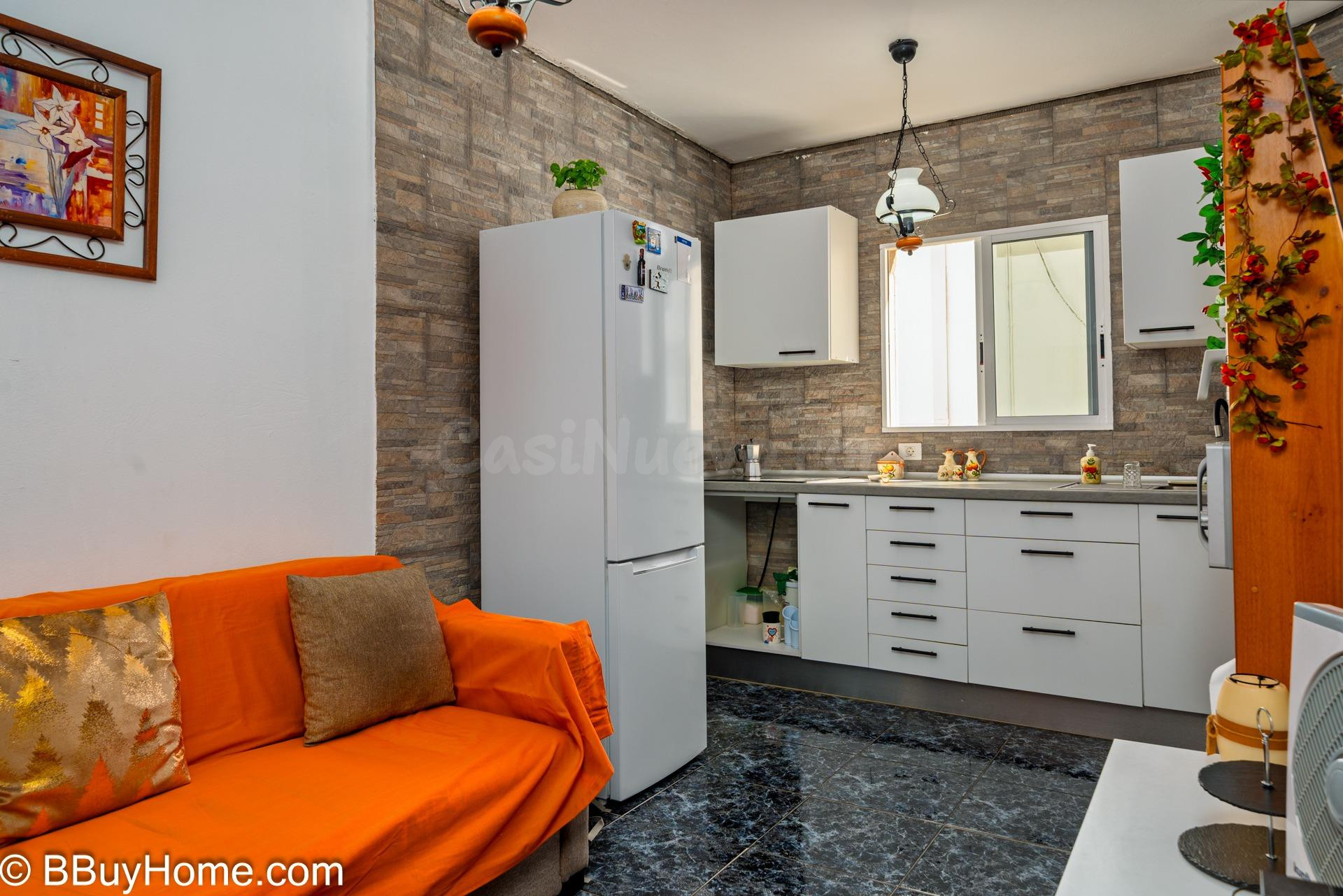 Venta de casa de 147m2 de tres plantas en Puerto de Mogán - foto 3