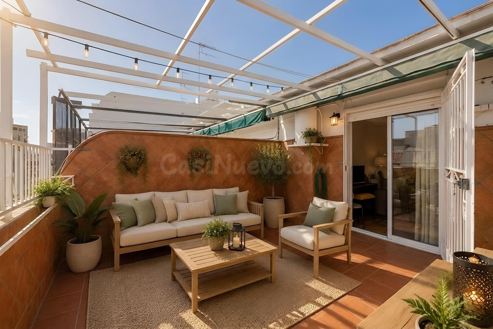 VENTA DE ÁTICO CON ESPECTACULAR TERRAZA EN ISAAC ALBENIZ - GRANADA