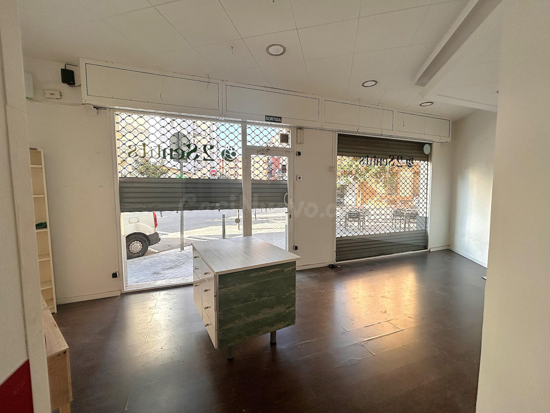 Local comercial 32m² en alquiler - Besos  Zona de - Sant Adrià de Besòs