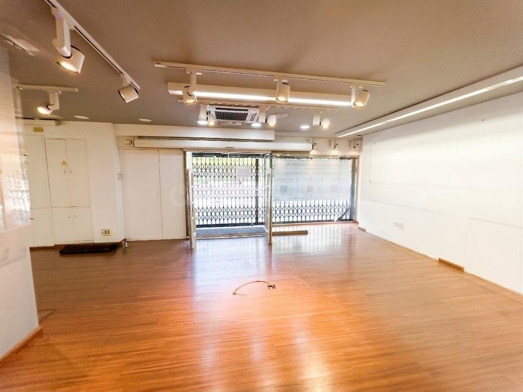 Local comercial 721m² en alquiler - La Nova Esquerra de l´Eixample