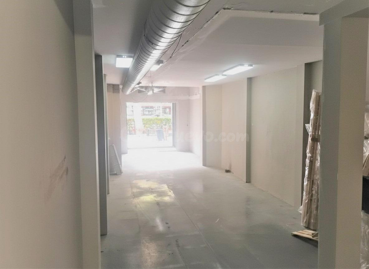 Local comercial 190m² en alquiler - L´Antiga Esquerra de lEixample
