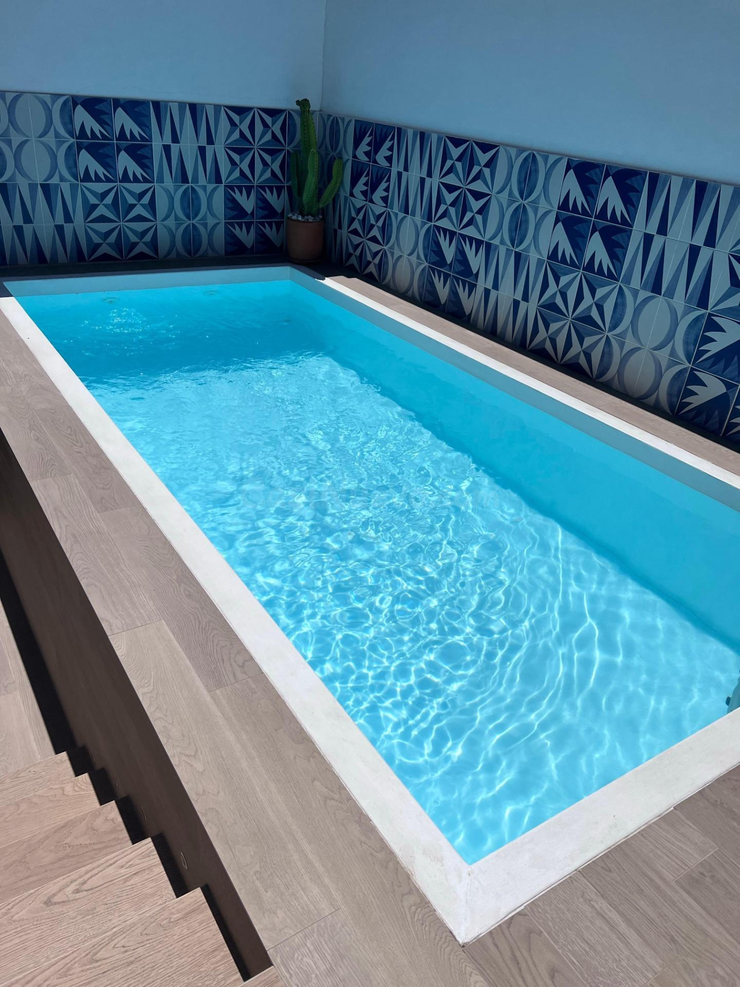 ADOSADO DE 3 DORMITORIOS, PISCINA PRIVADA Y GARAJE EN SOTOREBOLO
