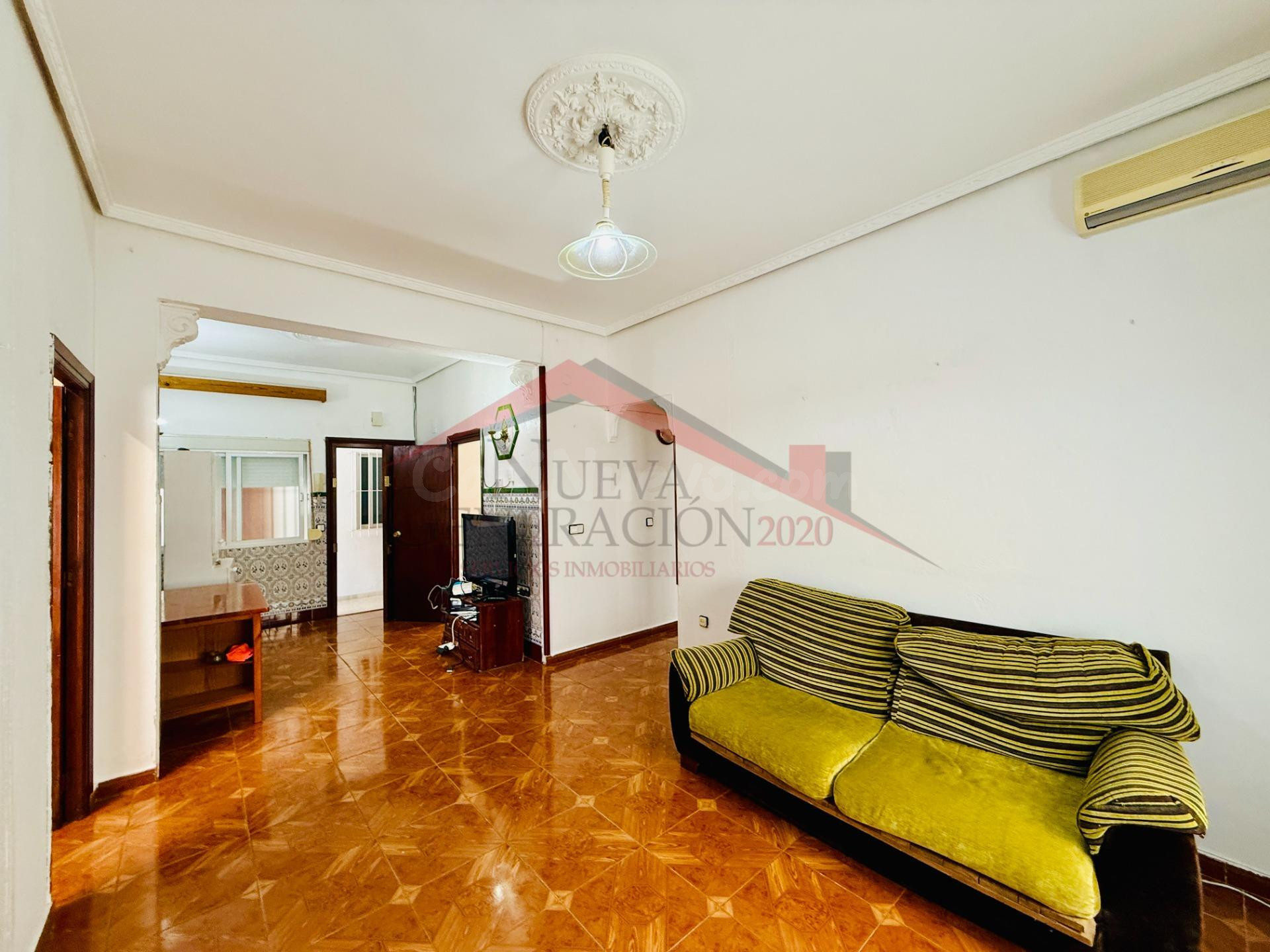 Piso 2 habitaciones 71m² en venta - Zona calle canarias