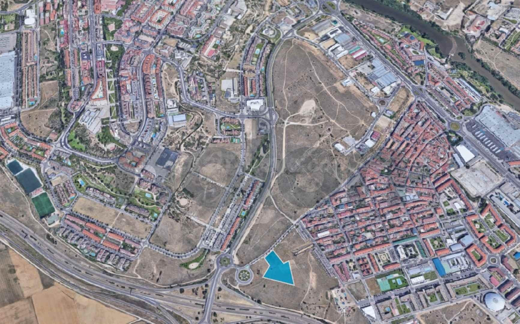 VENTA DE SUELO URBANO EN ARROYO DE LA ENCOMIENDA