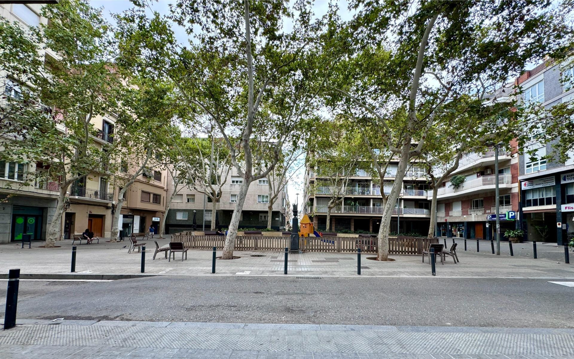 Plaza de Parking ubicada junto a Plaza Cardona en Sant Gervasi