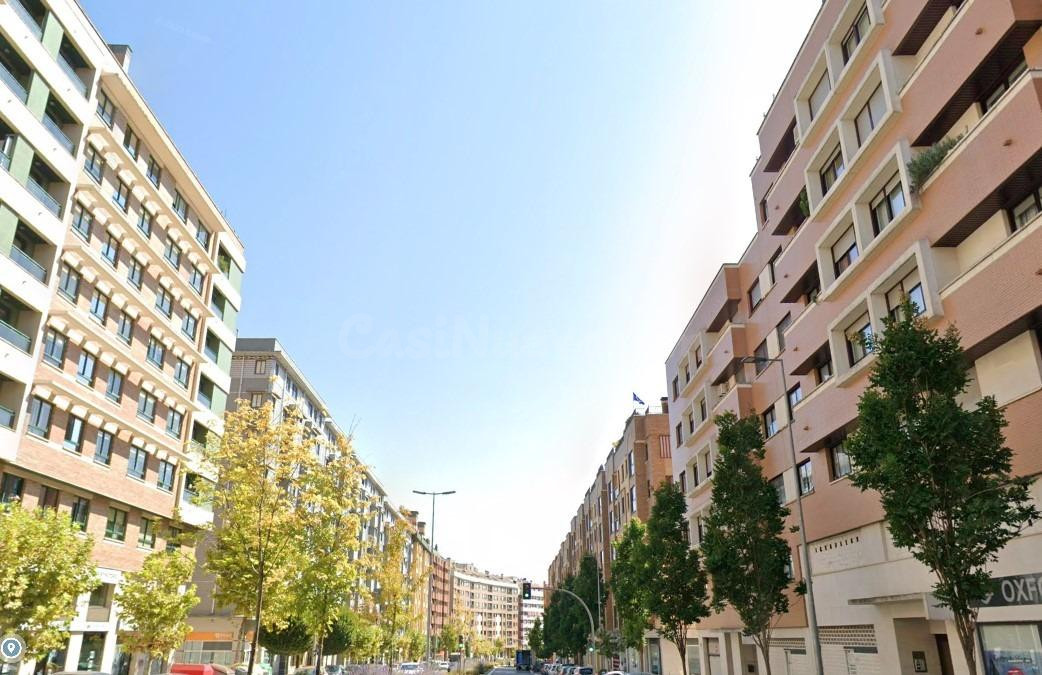 Local comercial 241m² en venta - Parquesol