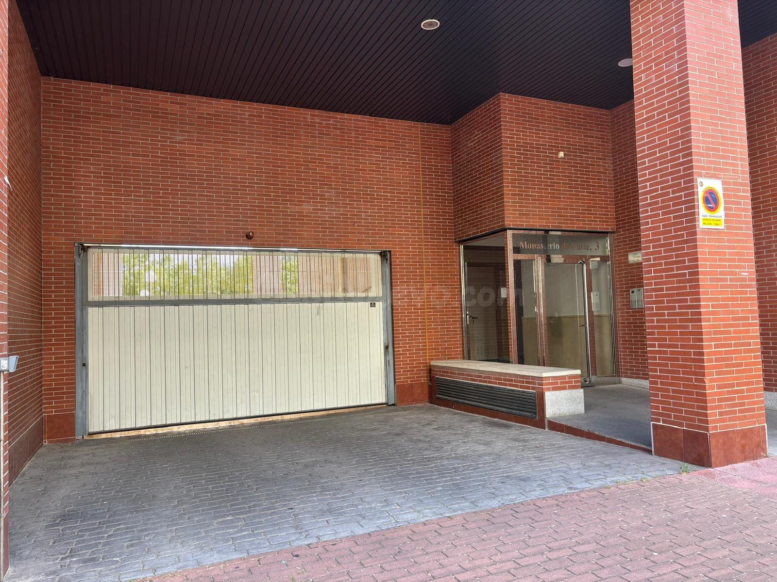 MONCASA ALQUILA PARKING EN VALLADOLID