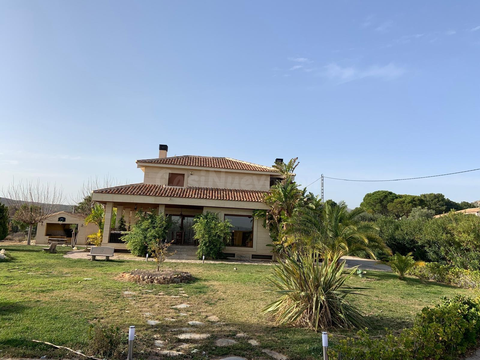 Chalet en Novelda