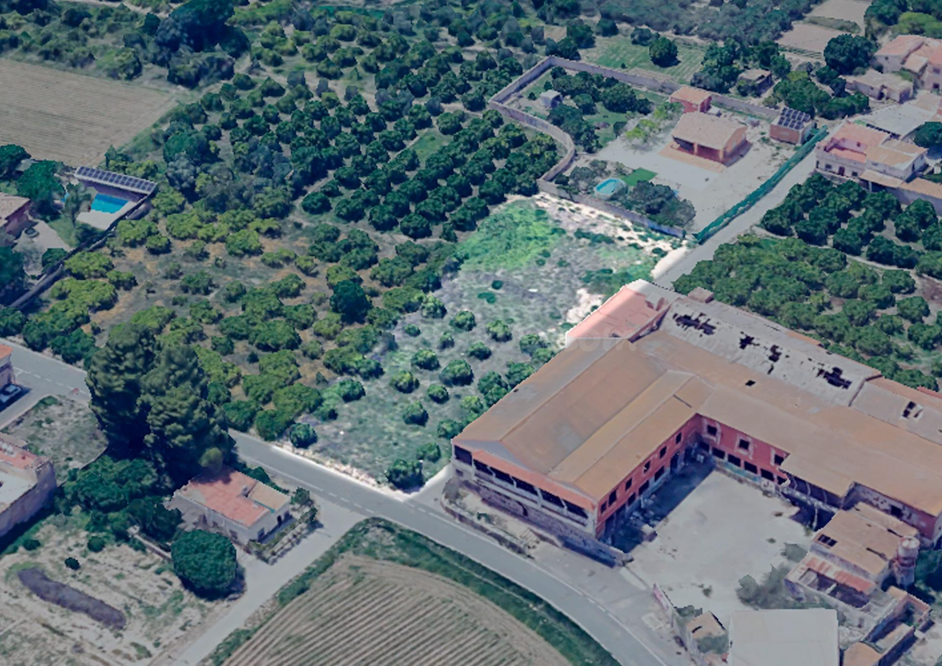 TERRENO URBANIZABLE EN SENDA DE GRANADA