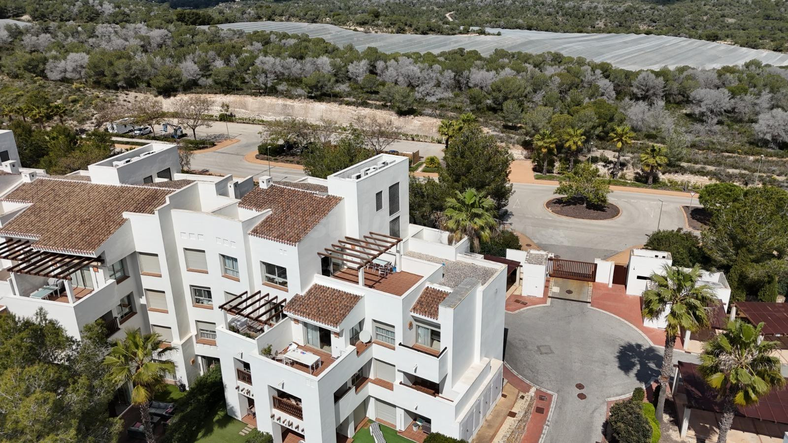 Exclusive Launch | Ático de Lujo con Vistas al Mar en Las Colinas Golf & Country Club YC397399