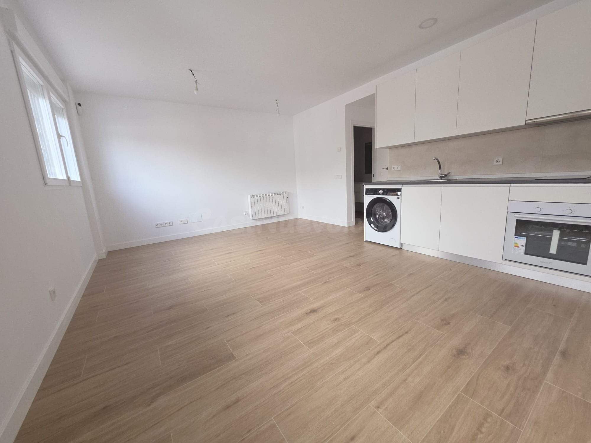 Piso en Venta en Coslada - Valleaguado, Ideal para Entrar a Vivir