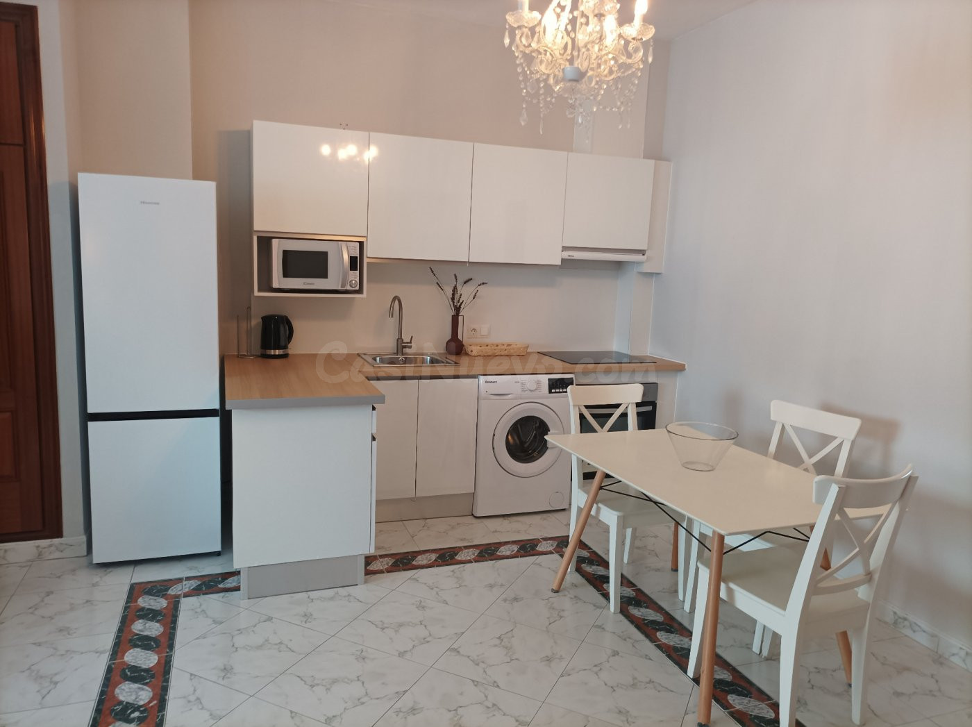 Apartamento reformado y centrico para alquilar en Alhaurin e - foto 2