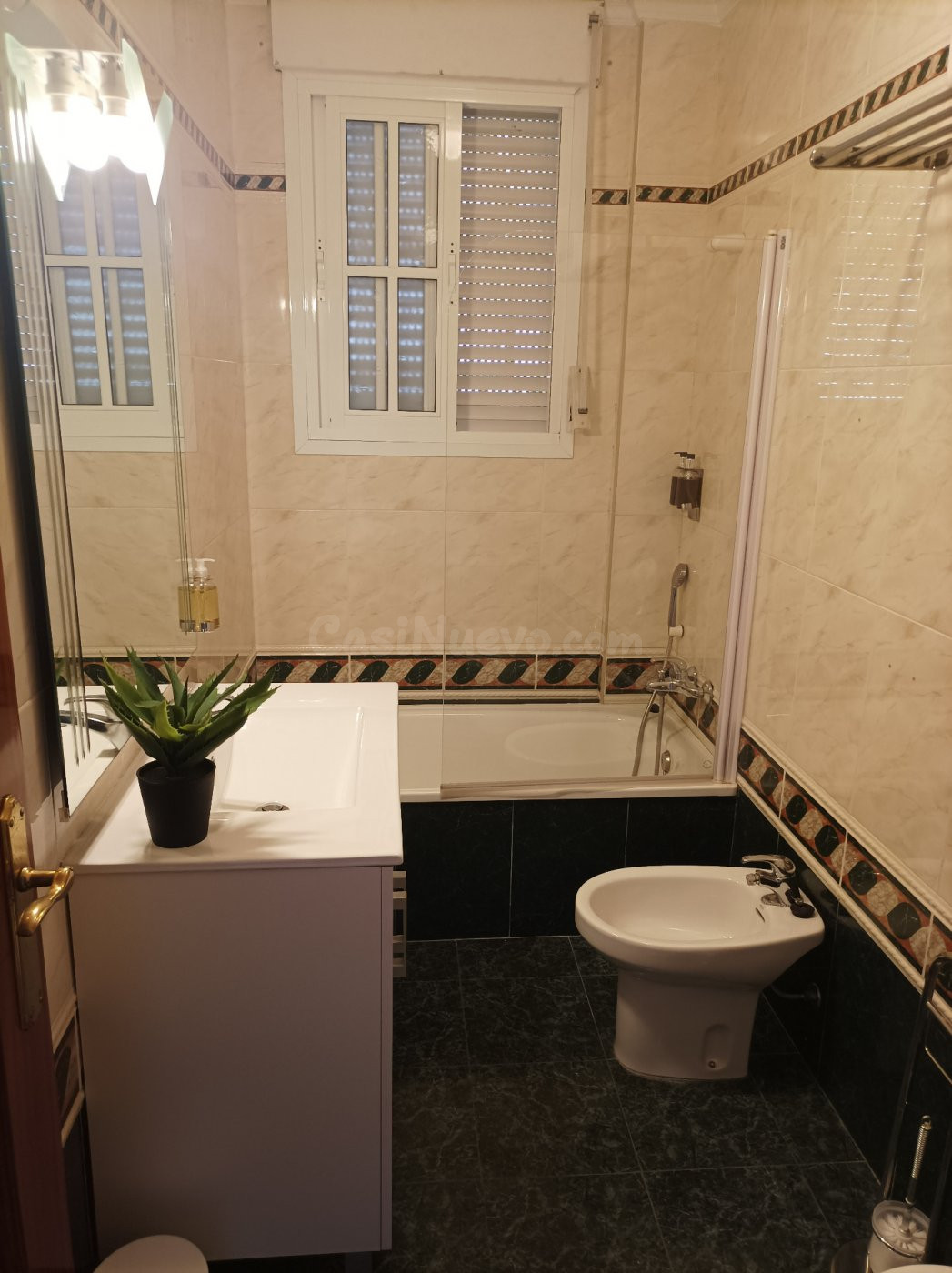 Apartamento reformado y centrico para alquilar en Alhaurin e - foto 5