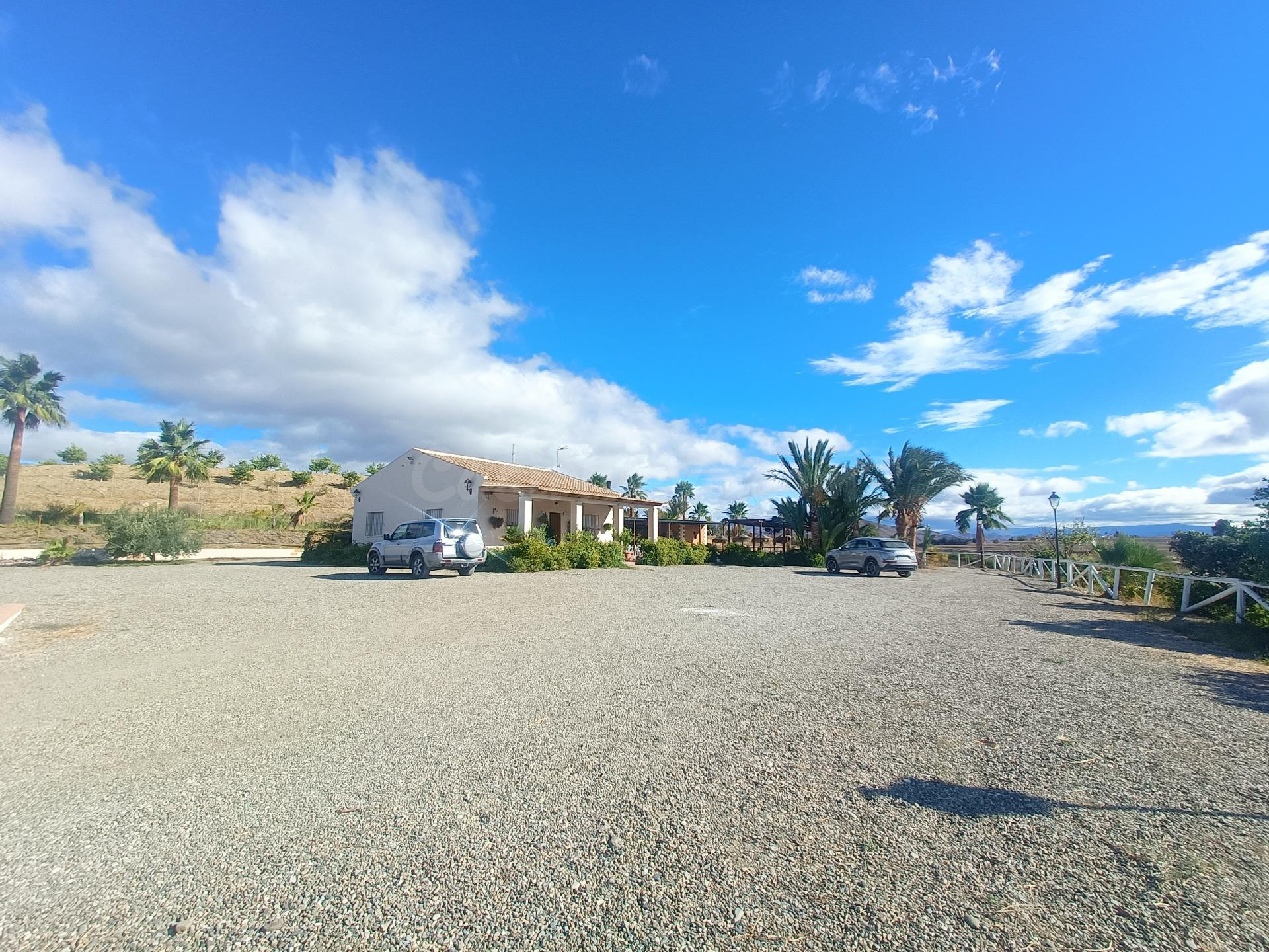 FINCA DE 22.000M2 IDEAL PARA EVENTOS  ENTRE CARTAMA Y ALHAURIN EL GRANDE