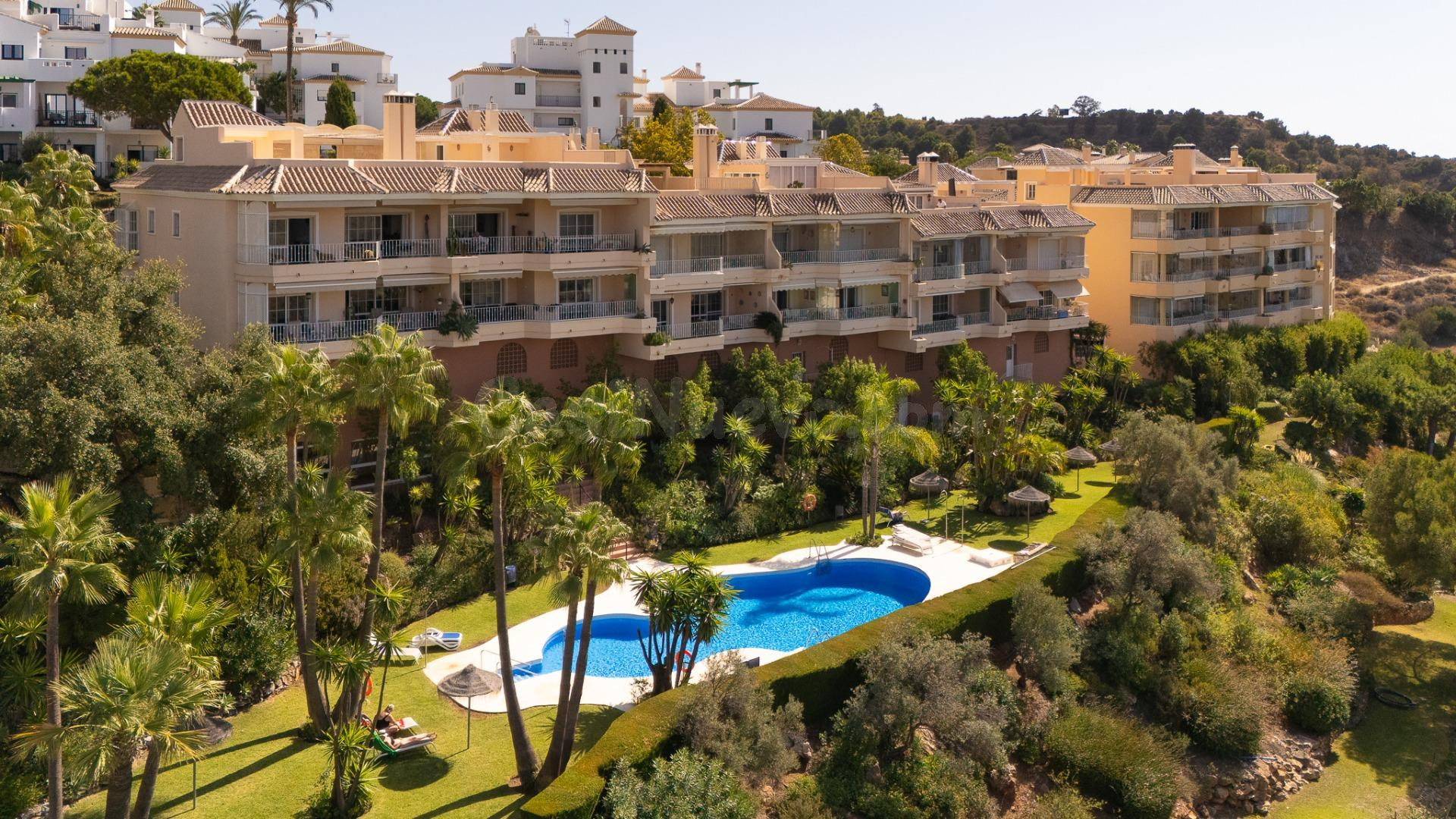 Impresionante duplex en Alhaurin Golf con vistas inmejorables al campo de golf