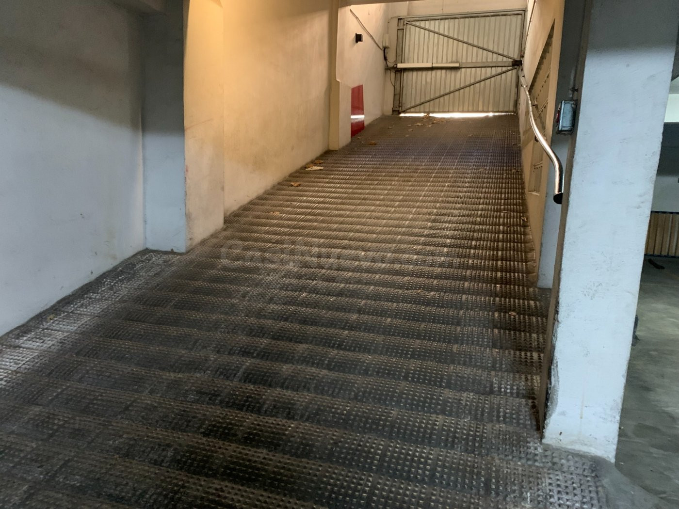 PLAZA DE GARAJE PARA MOTO, ZONA ARAGON. - foto 2