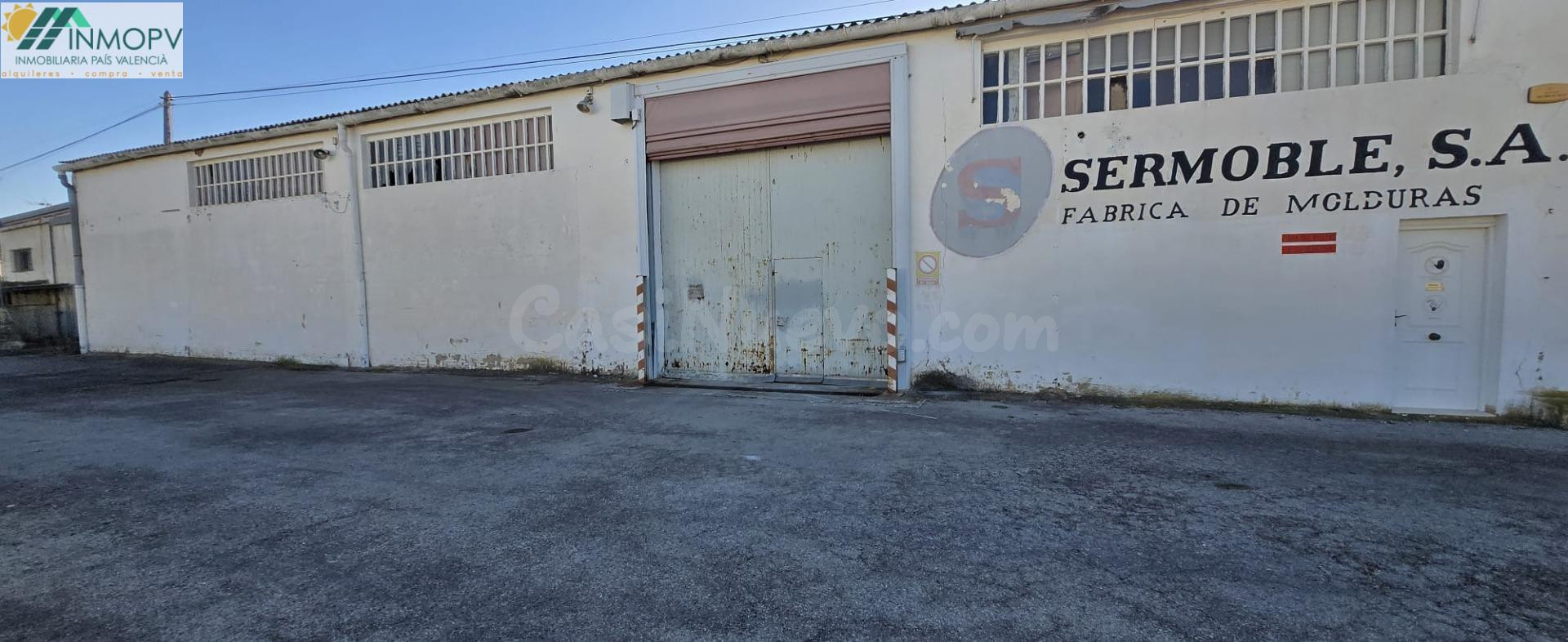EN VENTA NAVE EN LA N340 EN ZONA DE SUPERMERCADOS! ENTRADA D - foto 2