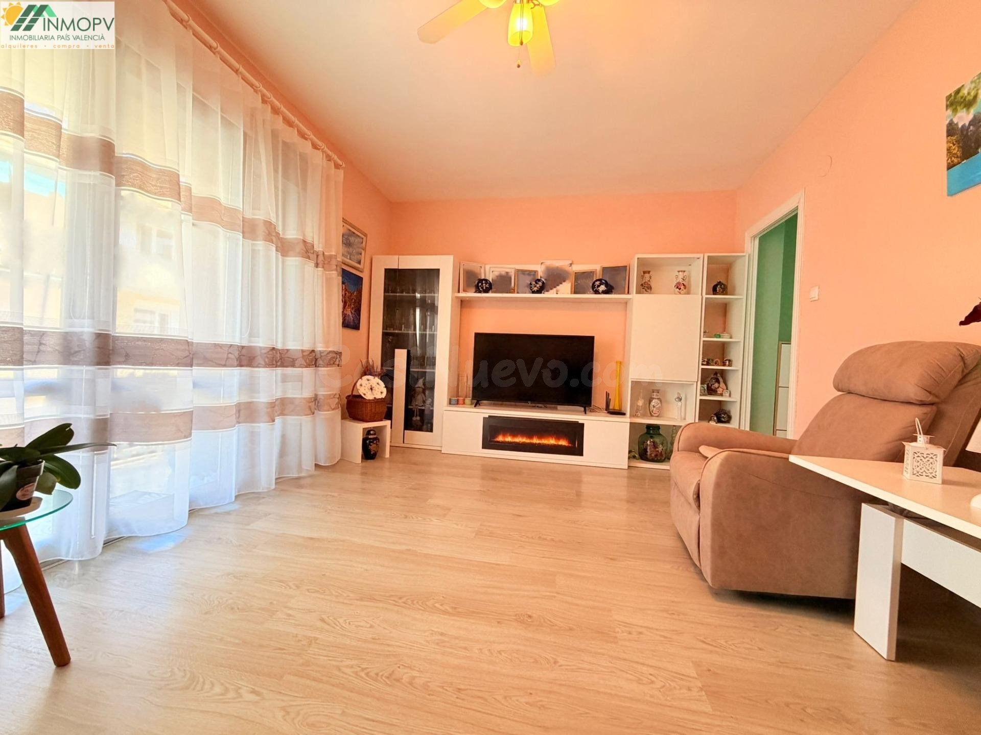 SE VENDE PISO DE 3 DORMITORIOS ZONA MERCADONA EN VINARÒS! 2ª PLANTA EDIFICIO SIN ASCENSOR.