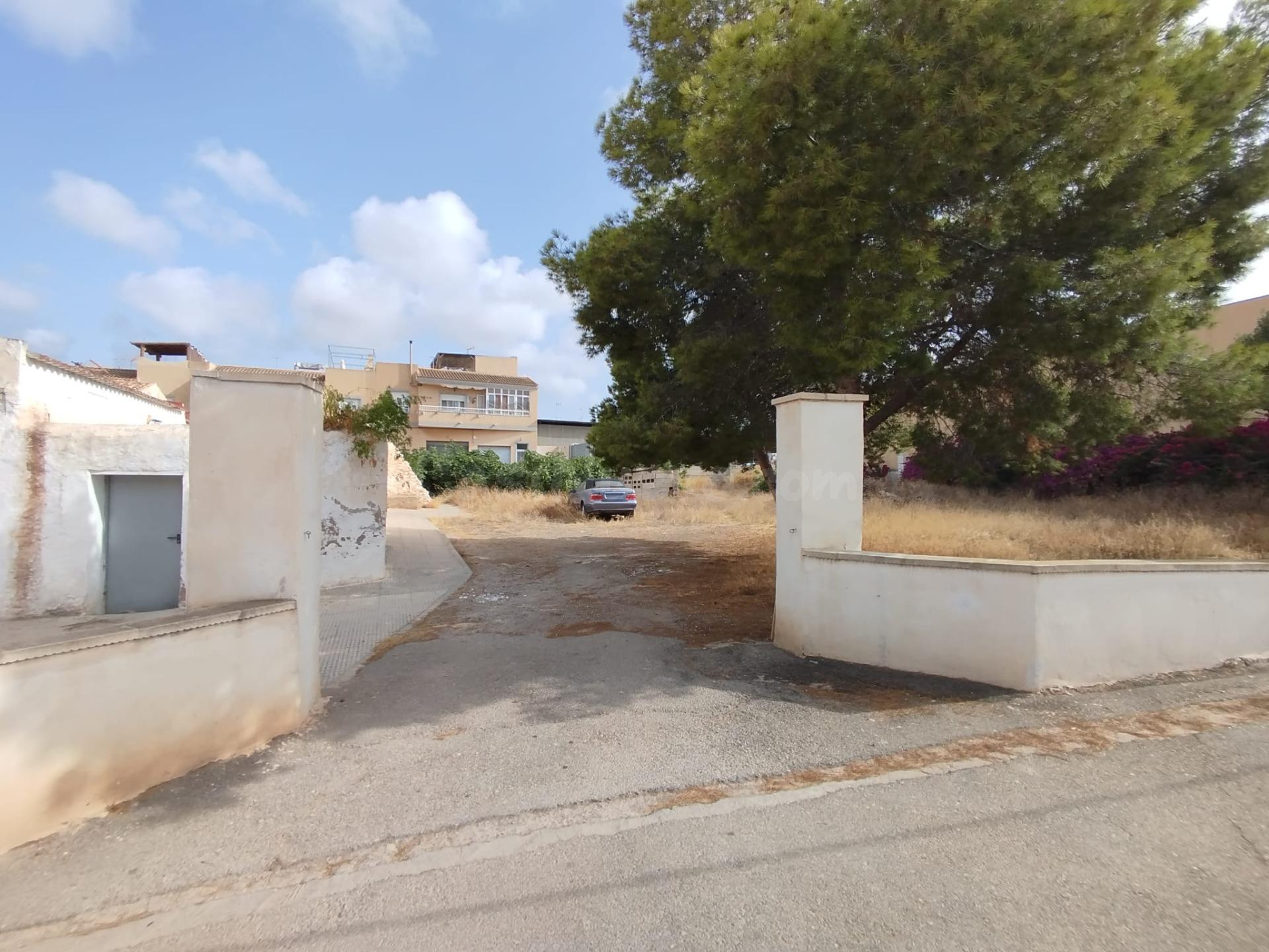 GRAN OPORTUNIDAD EN LA COSTA MURCIANA – SE VENDEN DOS CASAS  - foto 3