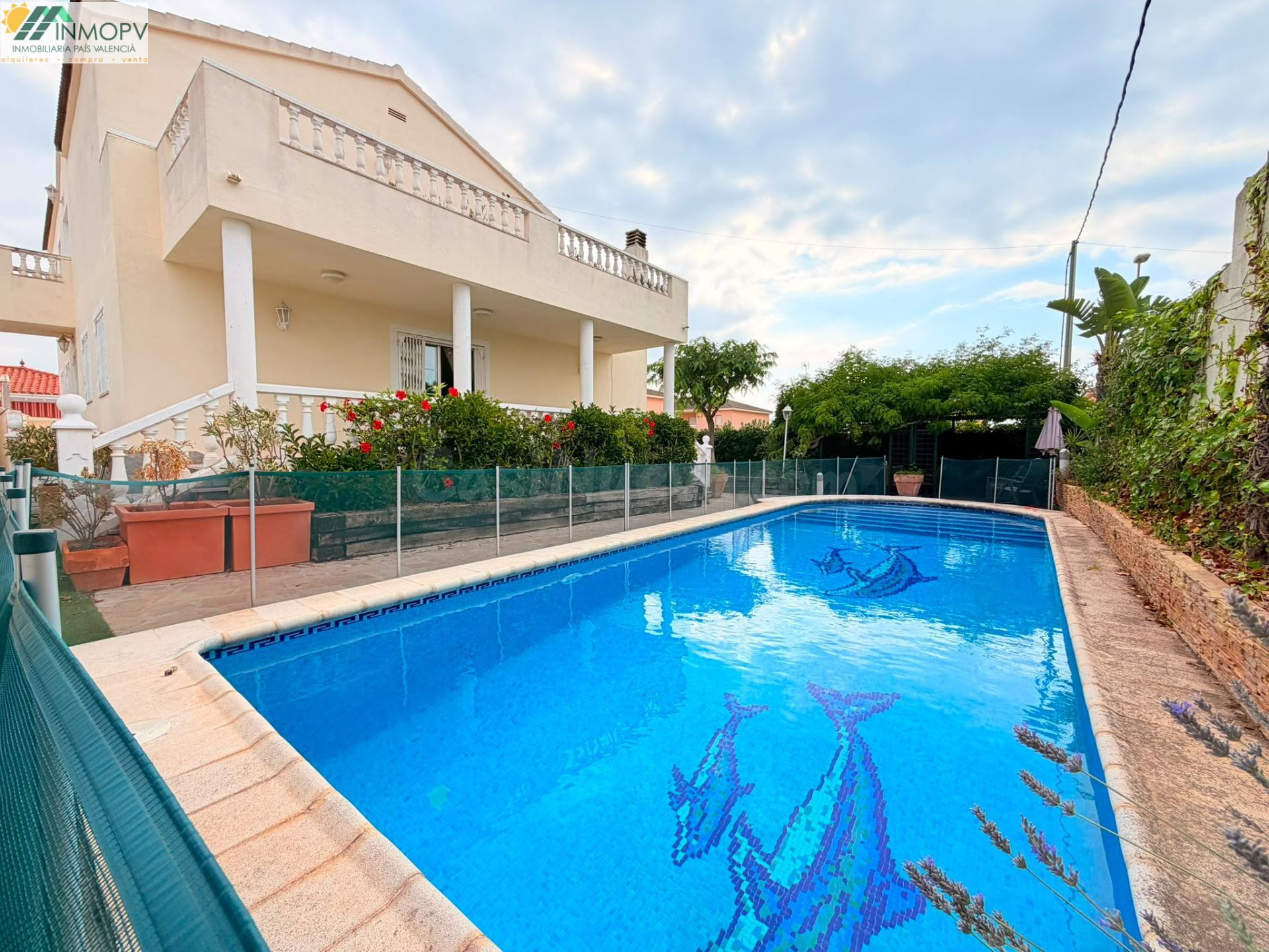 EN VENTA CHALET EN COSTA NORTE VINARÒS, ZONA BARCO, SALDONAR!