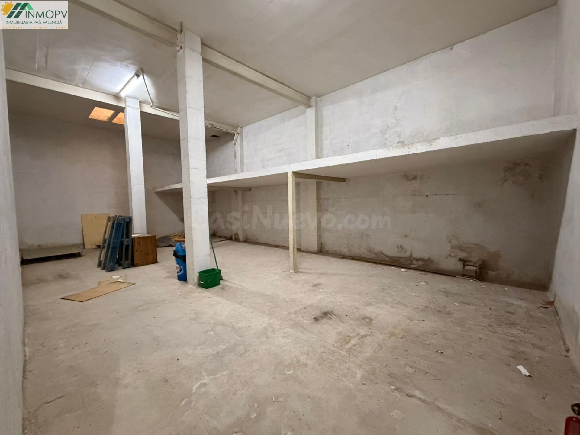 EN VENTA ALMACÉN EN LA CALLE SANTA MAGDALENA DE VINARÒS! PLAZA DE PK INCLUIDA!