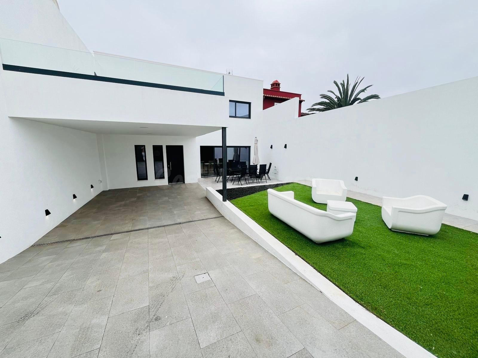Chalet individual en alquiler en Tacoronte.
