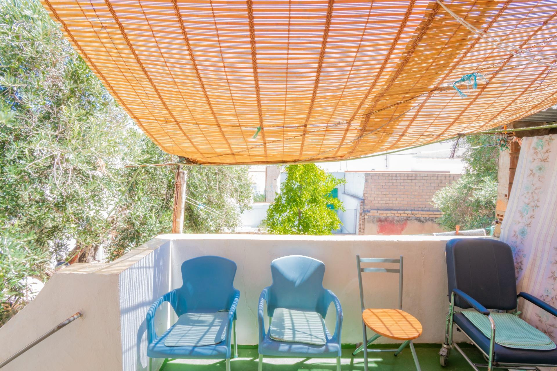 SE VENDE CASA CON TERRENO EN PATERNA DE RIVERA
