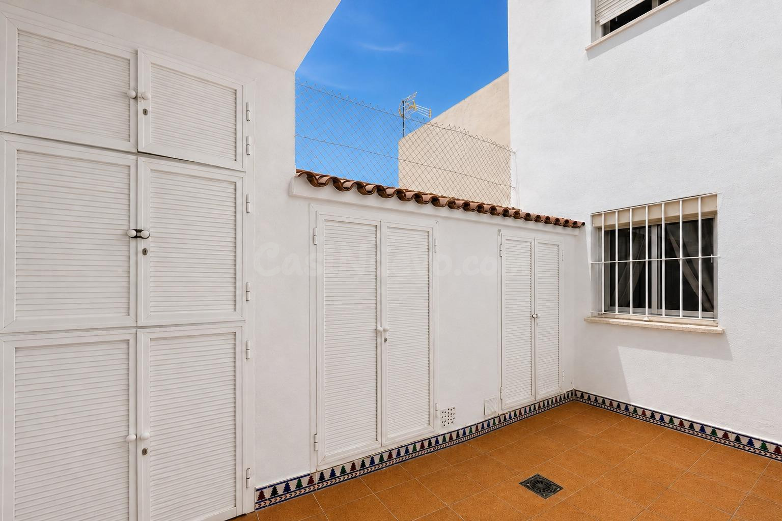 PISO PROXIMO CALLE ANCHA IDEAL PARA VIVIR EN FAMILIA