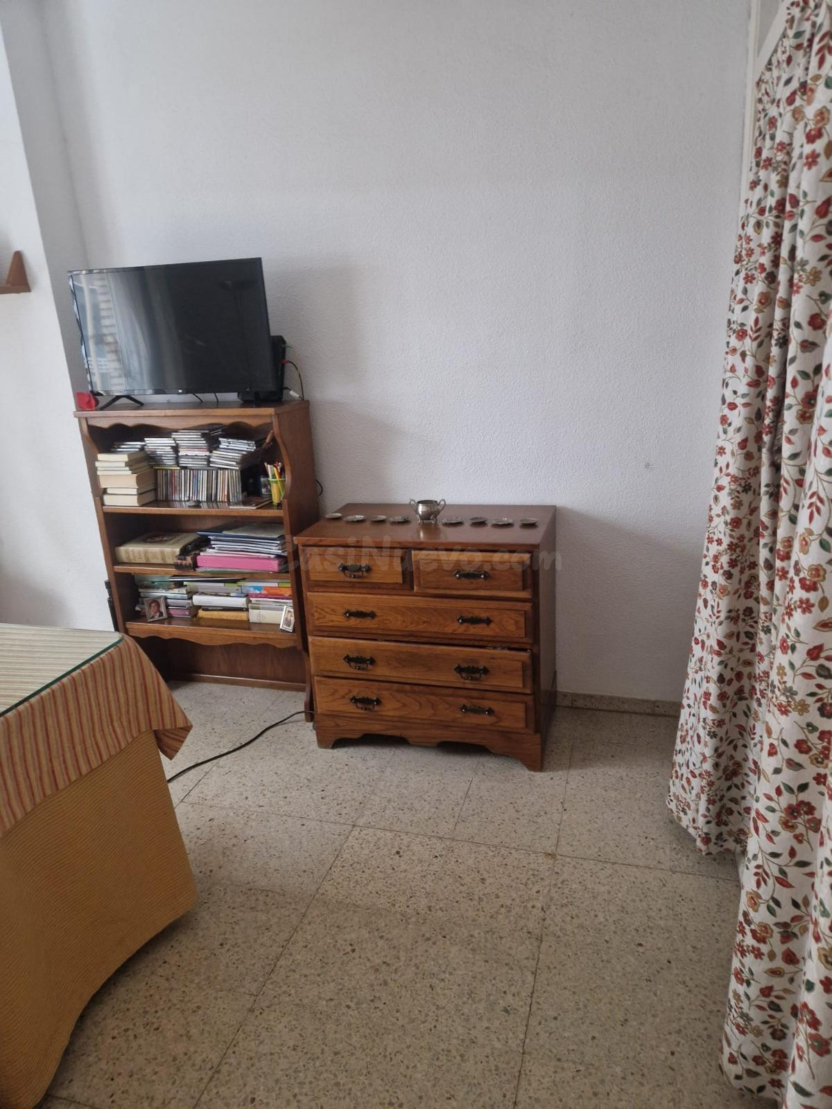Amplio Piso en Vallellano, Córdoba - Oportunidad de Reforma  - foto 5