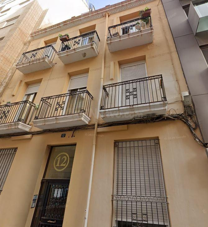 Edificio 21 habitaciones 427m² en venta - Centro