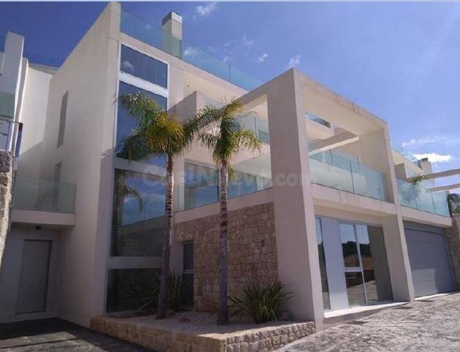 LOTE DE 2 CHALETS DE LUJO EN SIERRA DE ALTEA