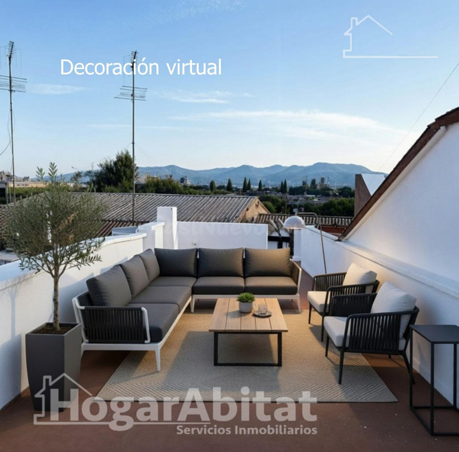 ¡HAZLA A TU GUSTO! CASA LUMINOSA Y ECONÓMICA CON TERRAZA PARA REFORMAR
