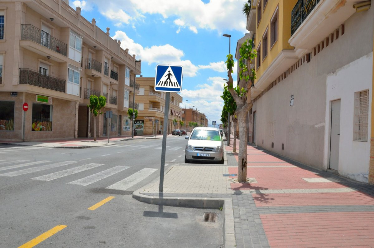 LOCAL COMERCIAL NUEVA CONTRUCCION EN VENTA. SANTOMERA LA MOTA