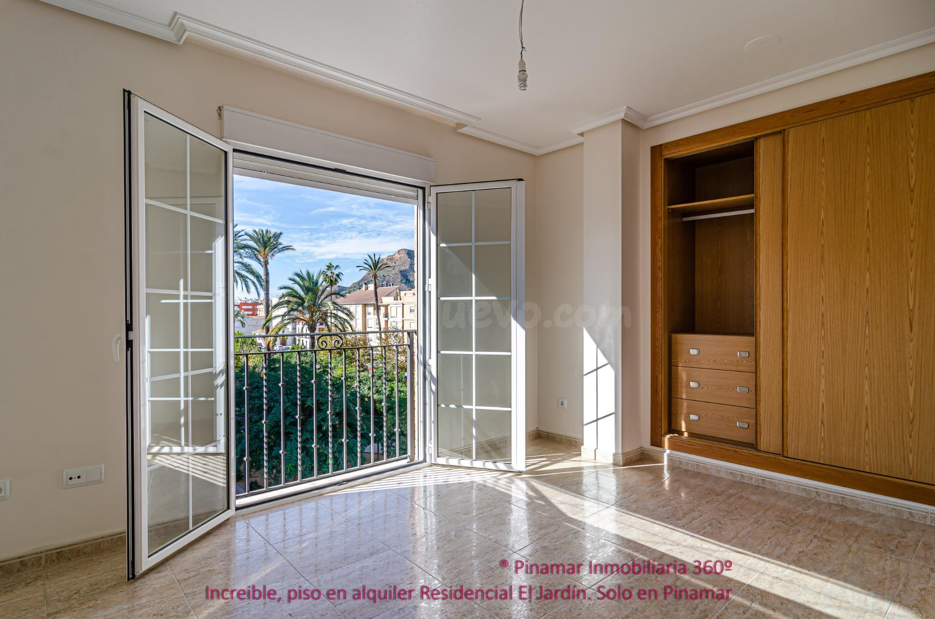 Piso en venta, zona Residencial El Jardín Santomera garaje + trastero.
