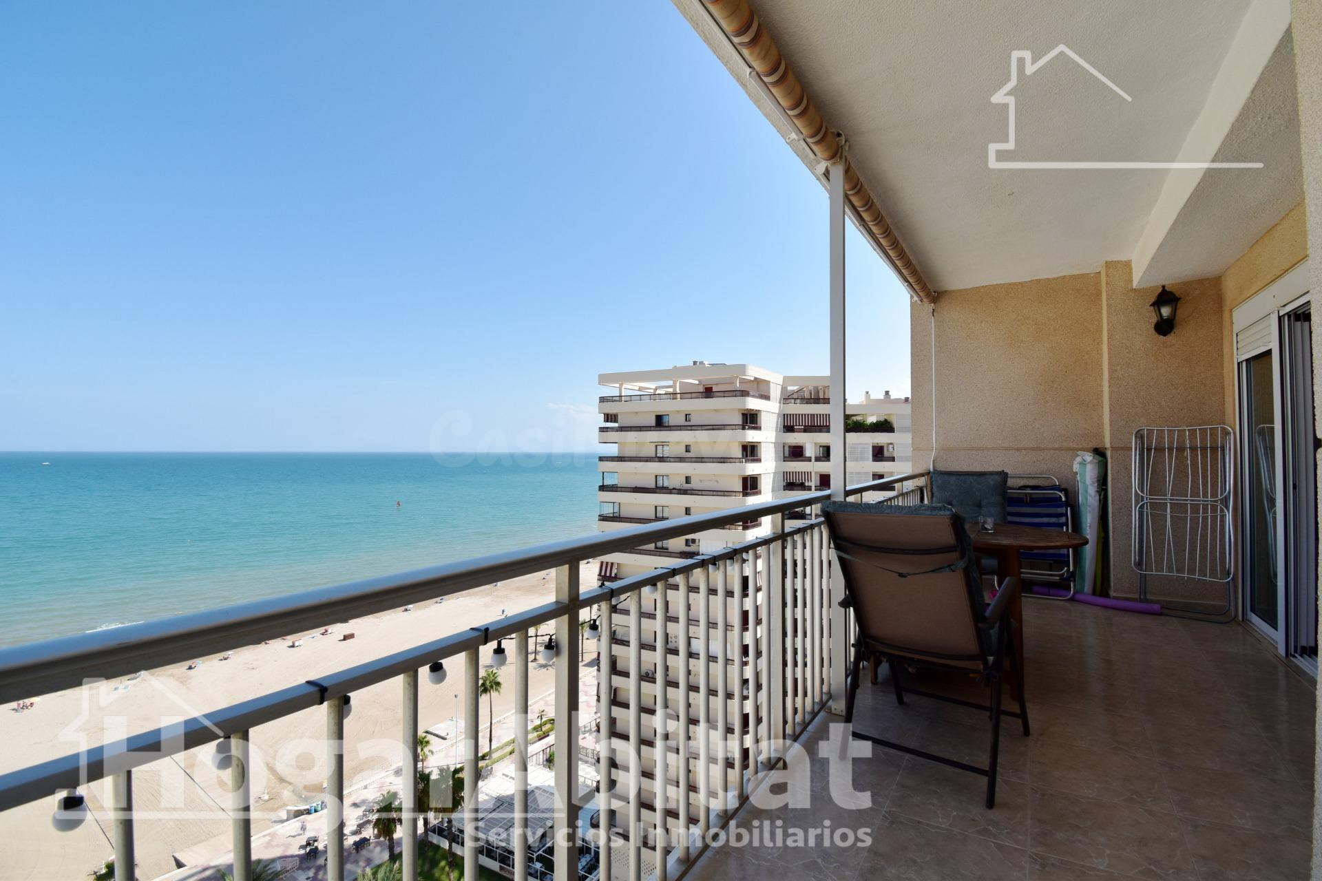 ¡VISTAS AL MAR! ACOGEDOR, LUMINOSO Y EXTERIOR CON TERRAZA