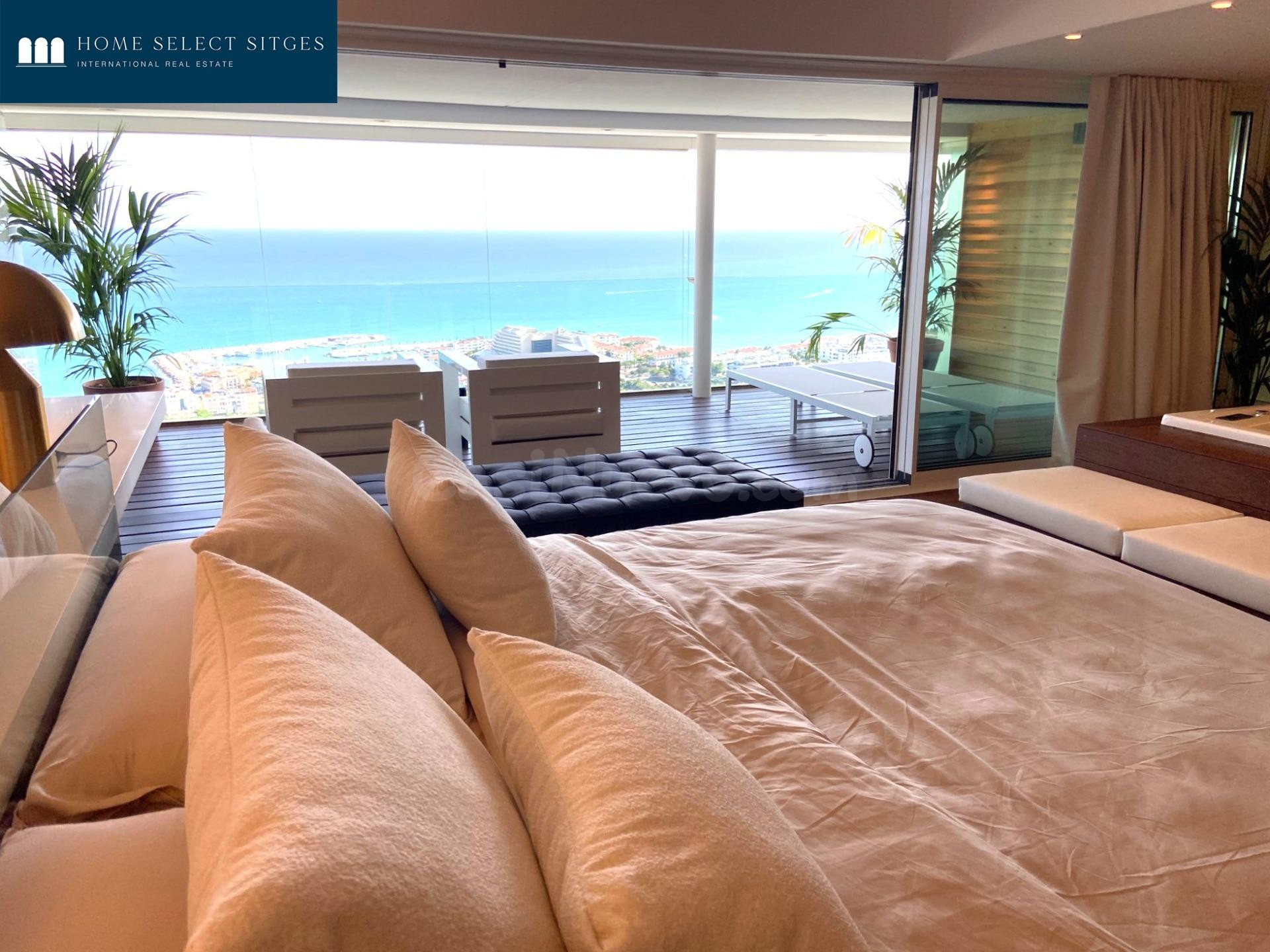 Exclusivo apartamento vacacional con vistas panorámicas al mar en Sitges Número de licencia: HUTB-012268