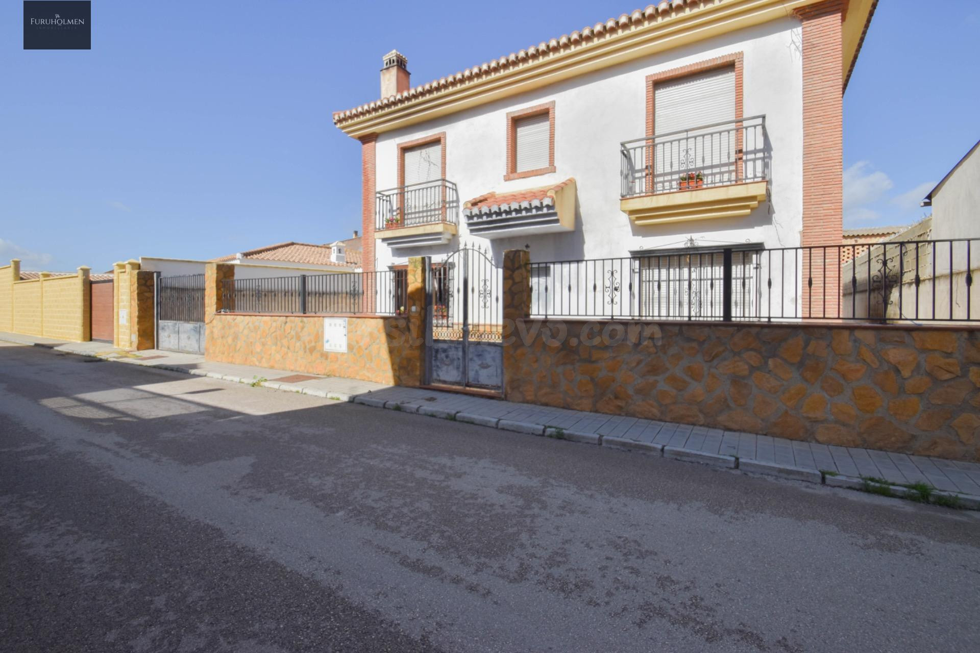CASA INDEPENDIENTE EN CIJUELA