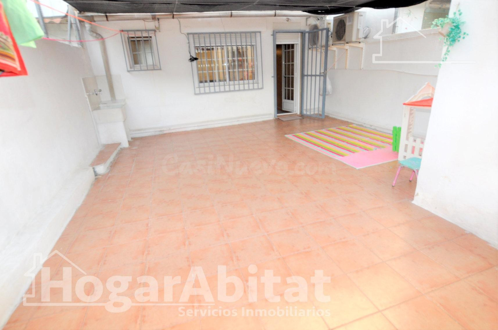 REFORMADO CON DOS TERRAZAS Y DOS BALCONES