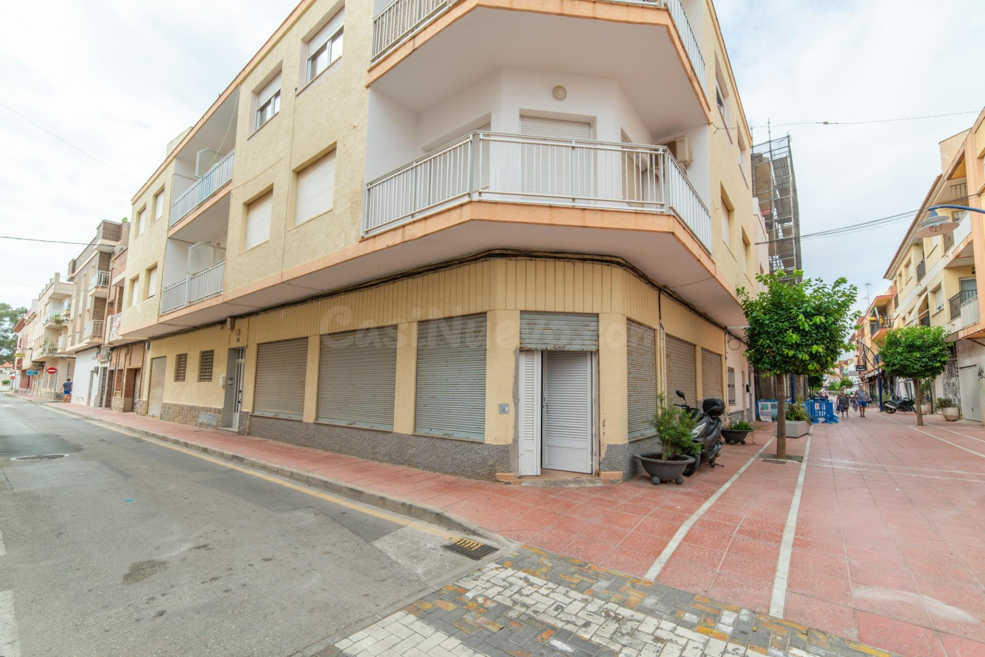 Local comercial 3 habitaciones 182m² en venta - Centro