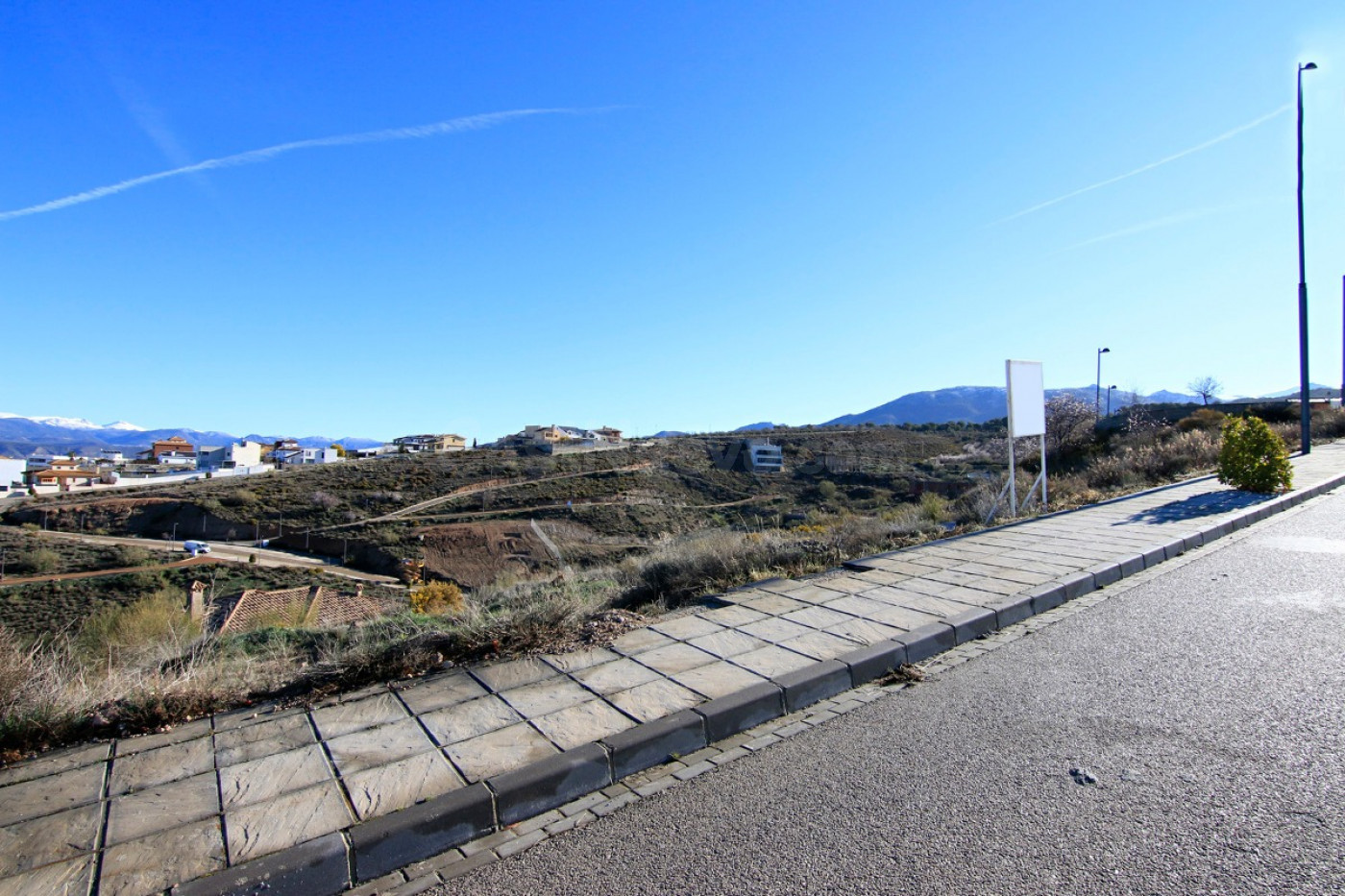 Parcela 761m² en venta - La Zubia