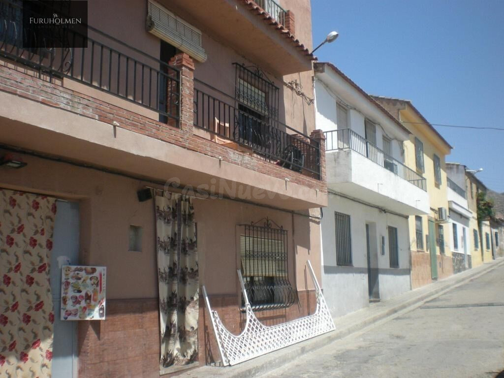 Casa adosada en venta en Atarfe zona barranco