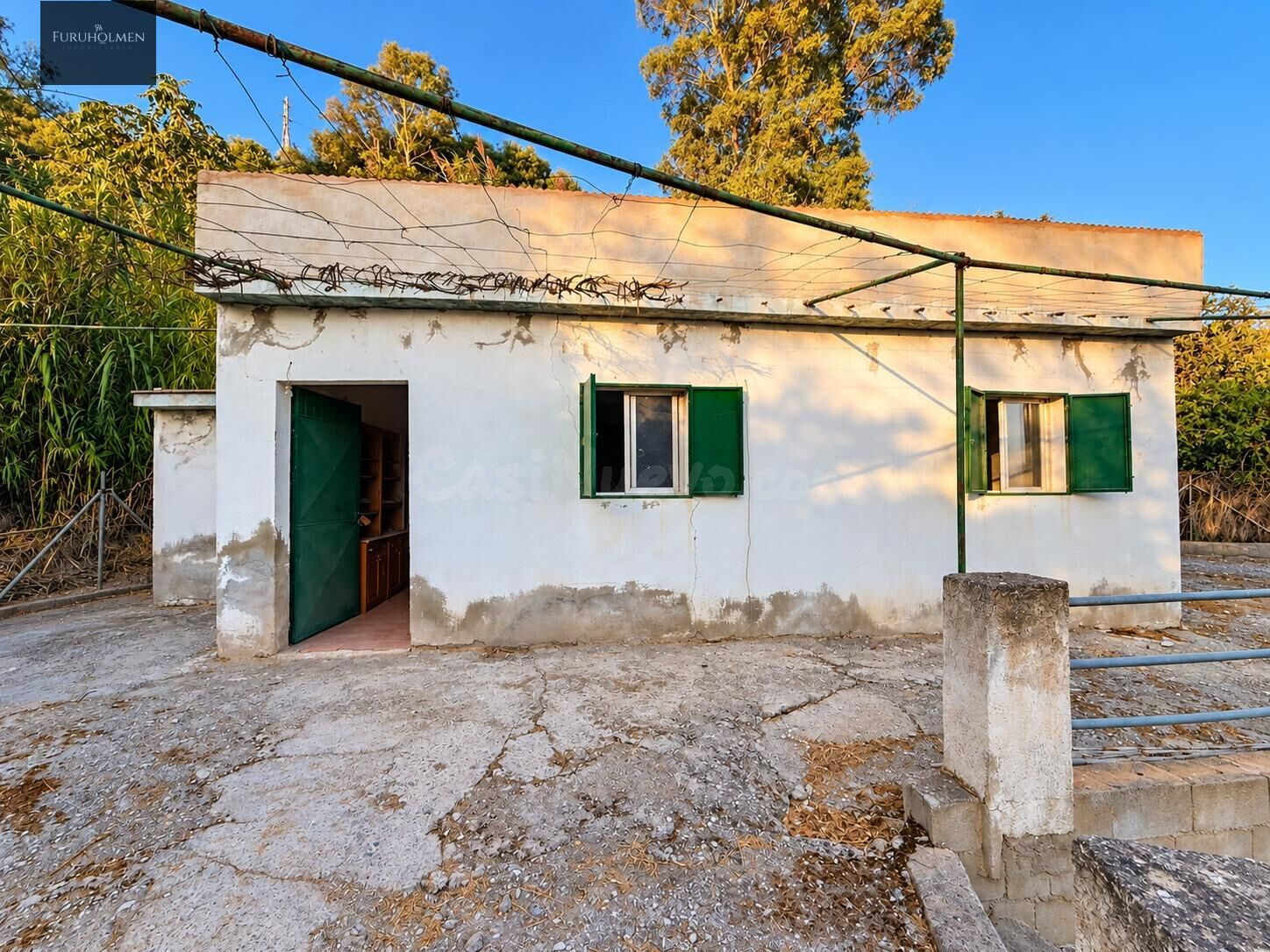 Cortijo con escrituras en Padul