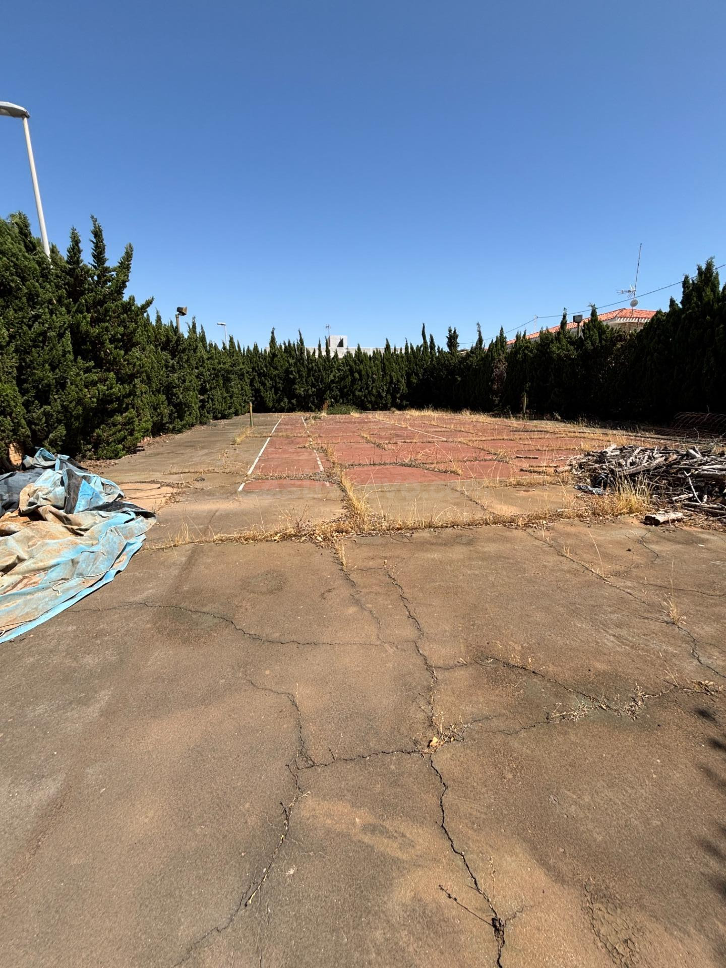 FANTÁSTICO TERRENO A 80 METROS DE LA PLAYA