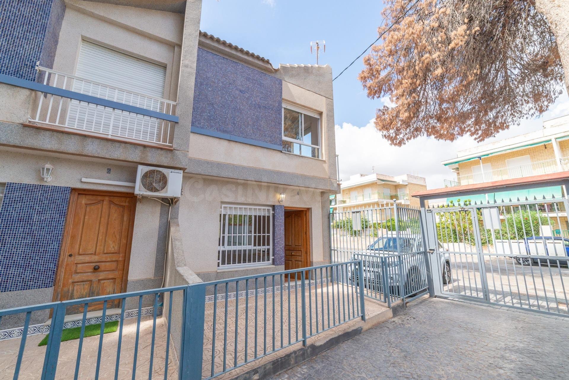 Adosado 4 habitaciones 96m² en venta - SANTIAGO DE LA RIBERA