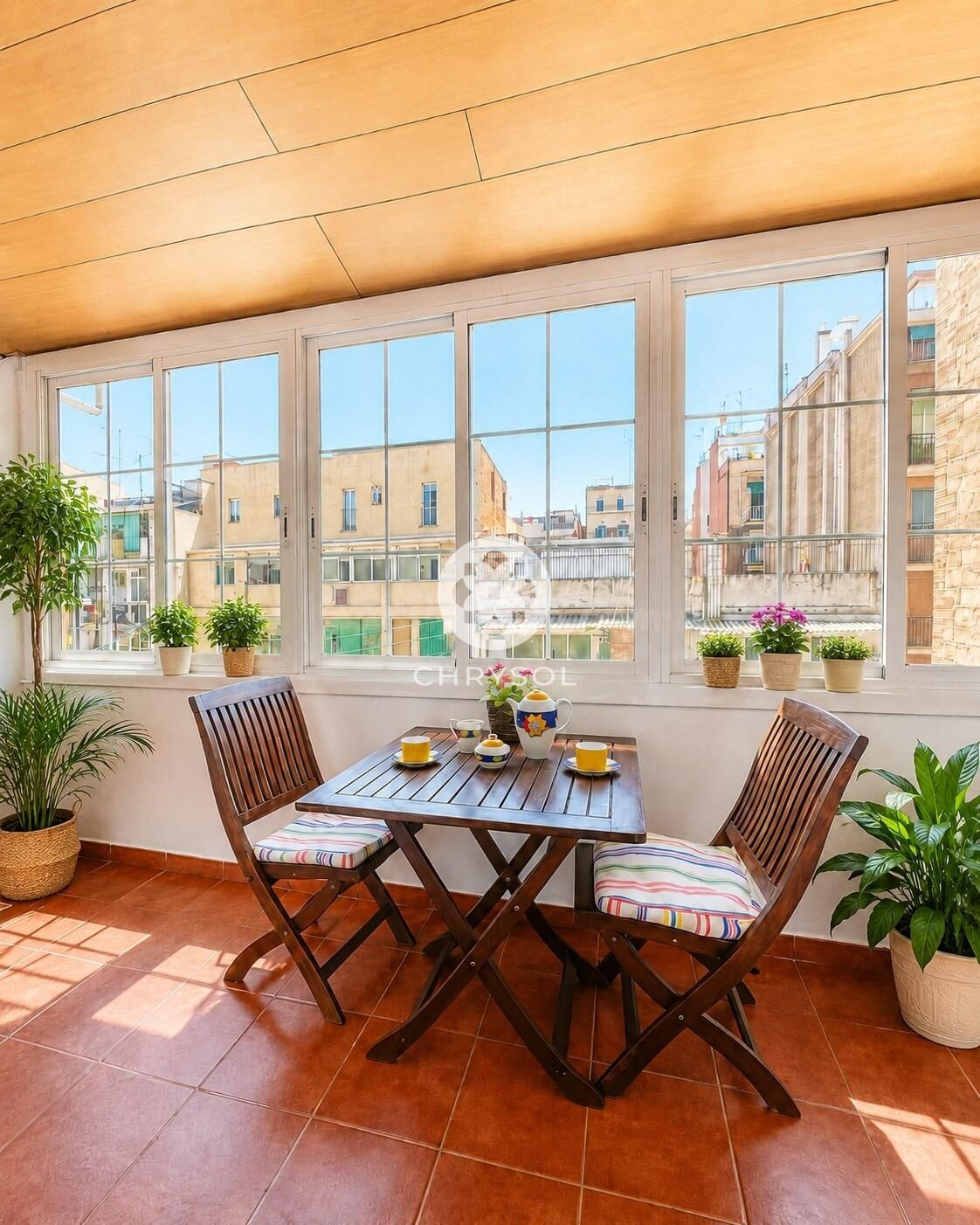 Piso en venta en el corazón de Poble-Sec.