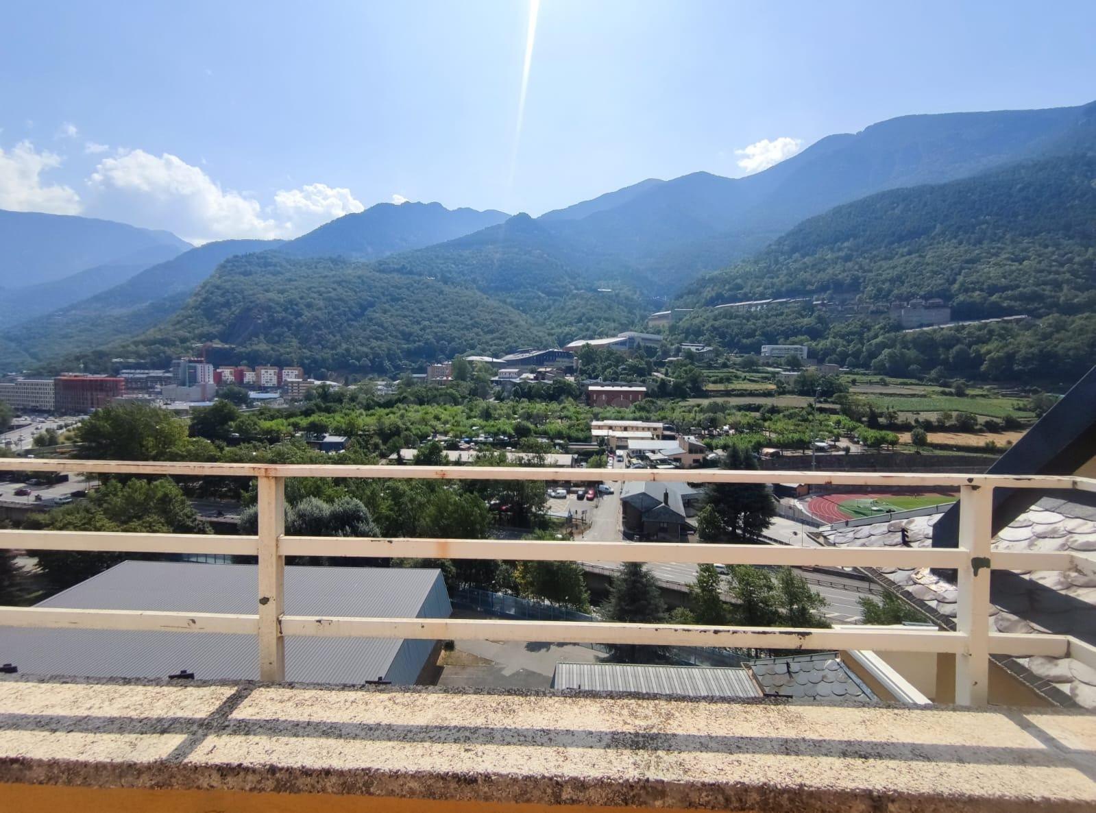 Ático en Alquiler en una Ubicación Privilegiada - Ideal para - foto 4