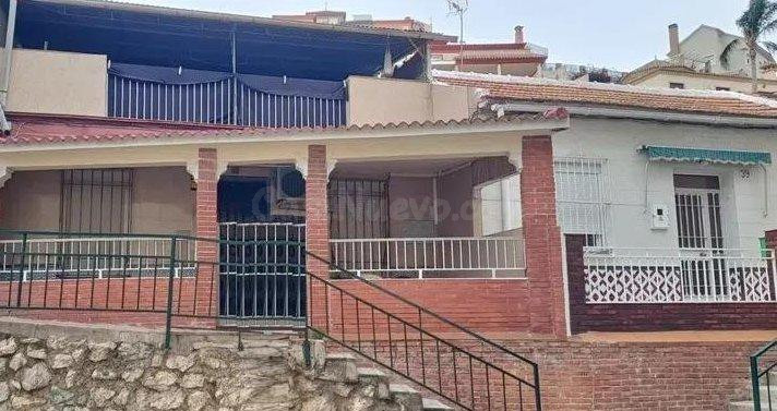Casa Pareada en Venta en El Palo (Málaga) – Espacio, Luz y Ubicación Privilegiada