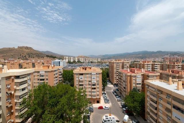 Piso espacioso y céntrico en Málaga, perfecto para vivir