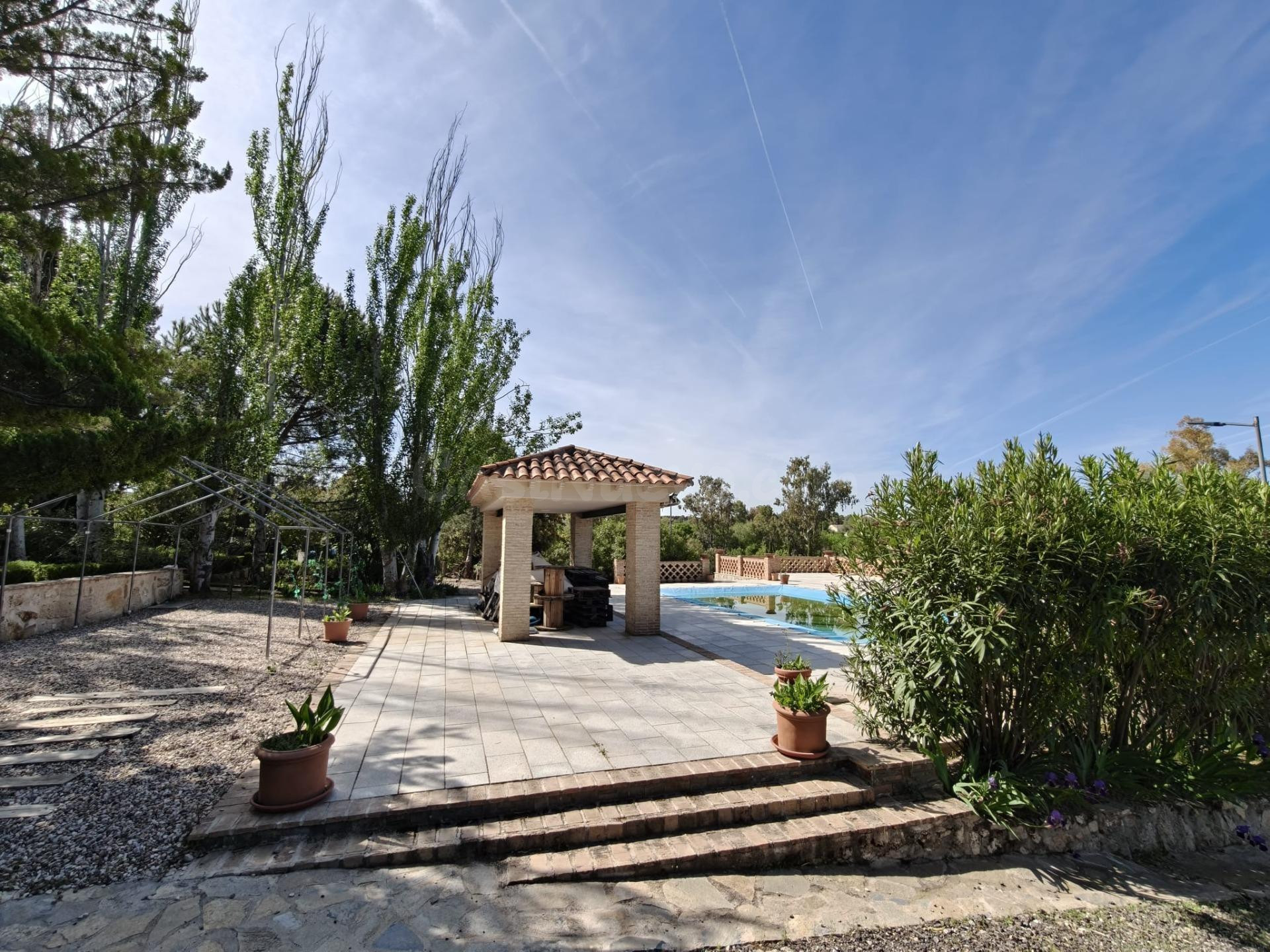 FINCA EXCLUSIVA, ESPECTACULAR INVERSIÓN A 6 MINUTOS DE TOLEDO